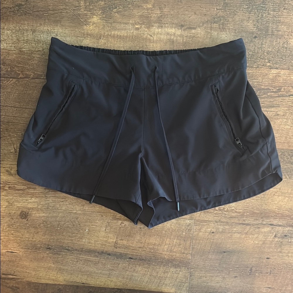 Athleta Women's Black Athletic Shorts